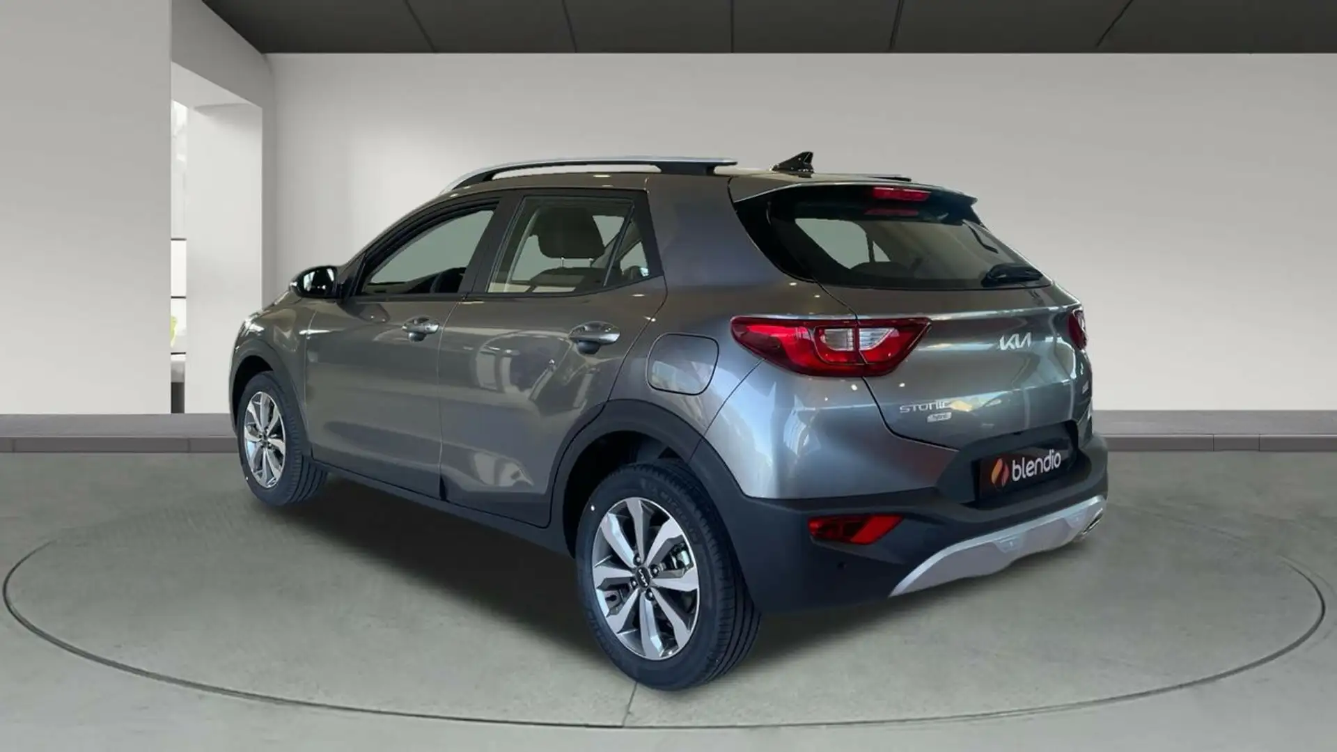 Kia Stonic 1.0 T-GDi MHEV Business 100 Gris - 2