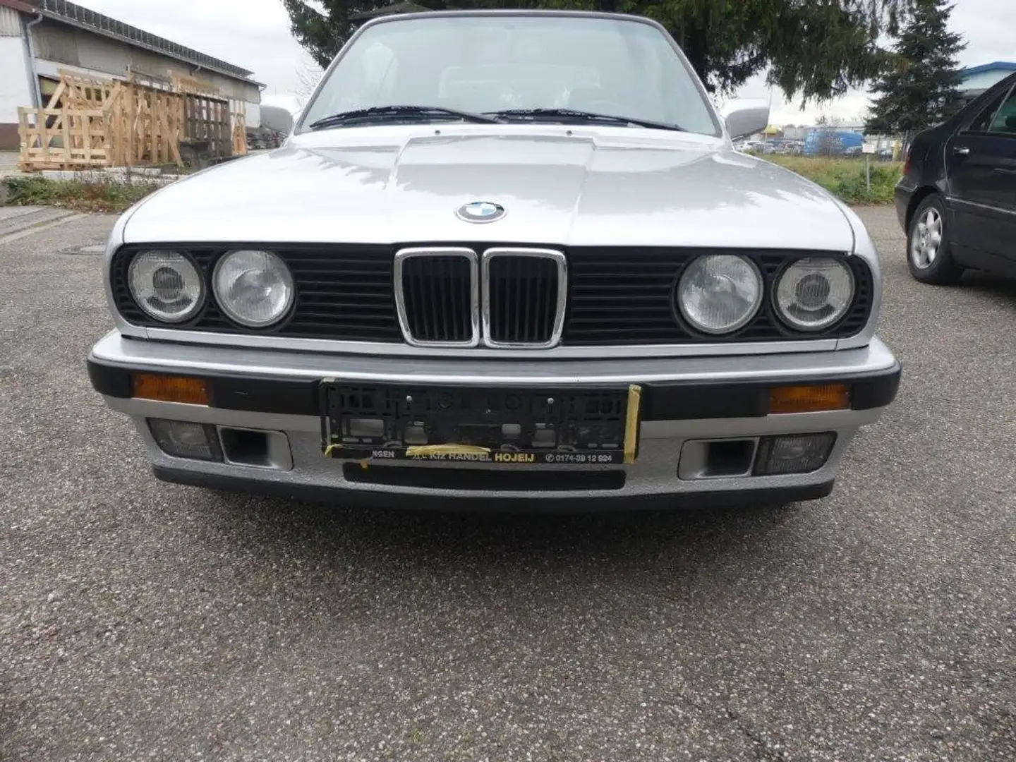 BMW 325 325i srebrna - 2