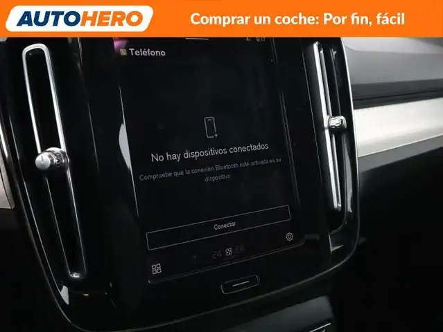 Volvo XC40 view 22