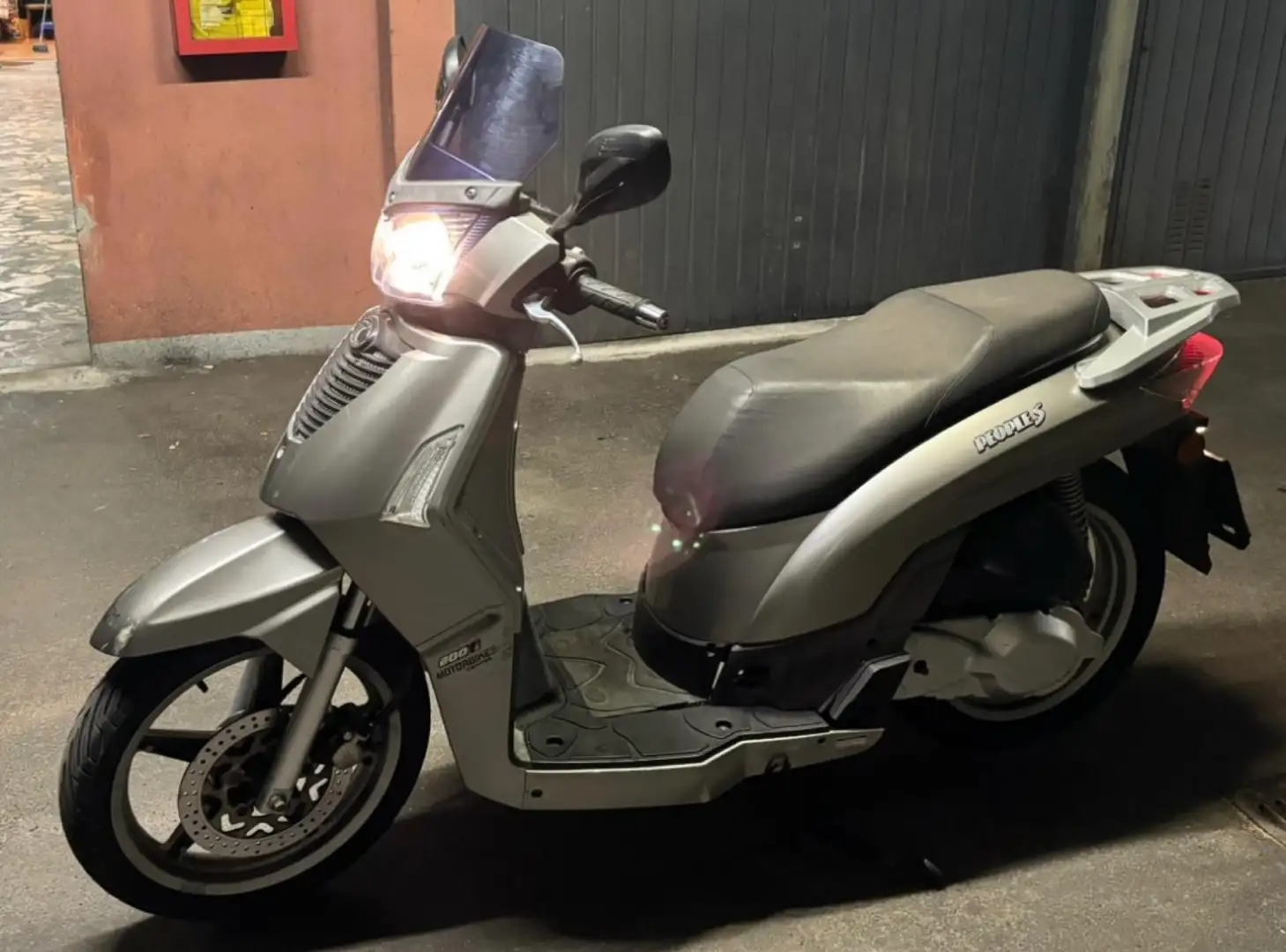 Kymco People S 200i s Bronze - 1