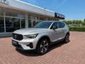 Volvo XC40 B3 Plus Dark DKG Silber - thumbnail 4