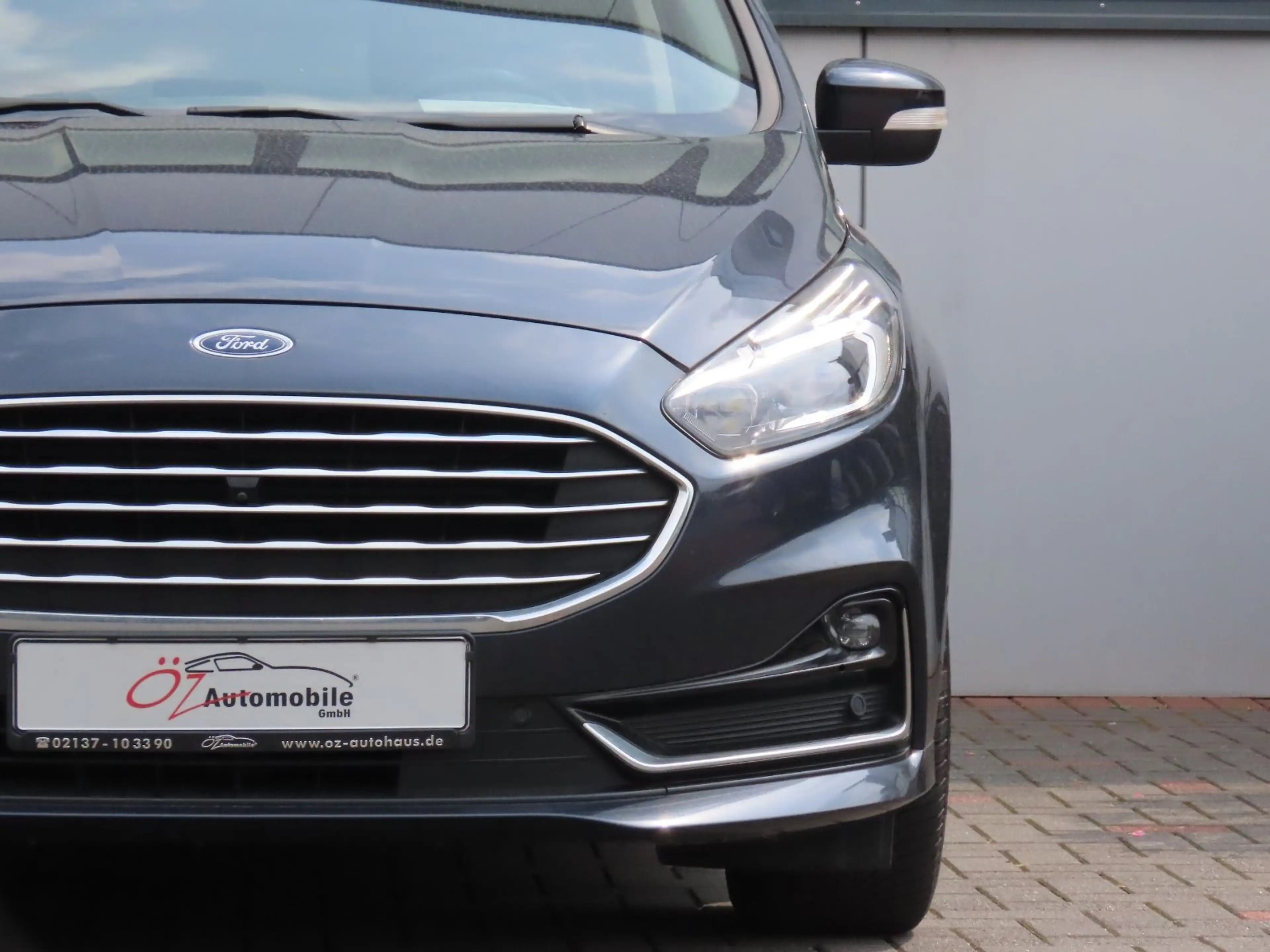 Ford S-Max 2.0 TDCI Leder Sitzheizung Kamera 7 Sitze — photo 4
