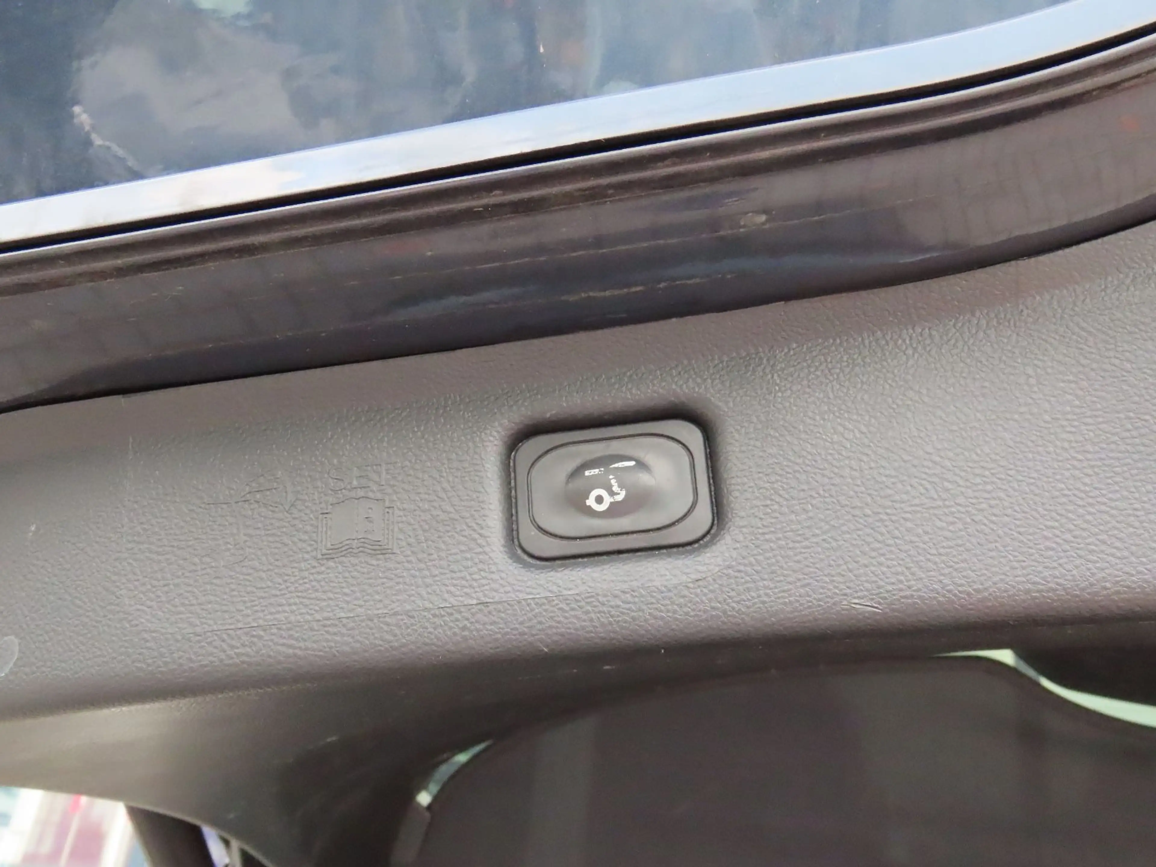Ford S-Max 2.0 TDCI Leder Sitzheizung Kamera 7 Sitze — photo 11