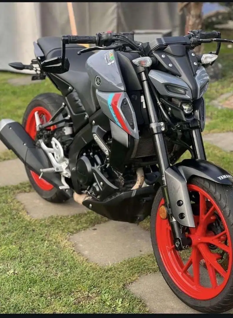 Yamaha MT-125 Чёрный - 1