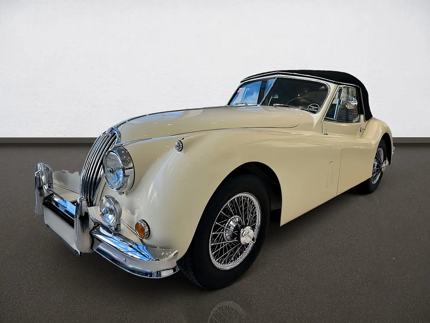 Jaguar XK 140 Blanc - 2