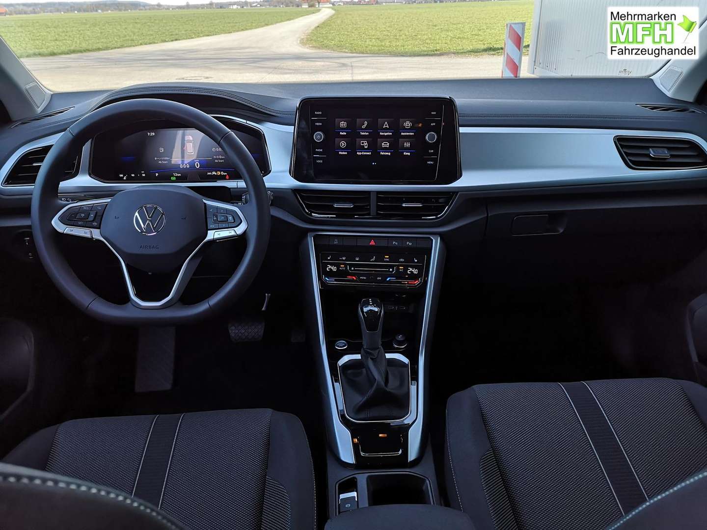 Volkswagen T-Roc TSI Life - - Joinsteer - #4