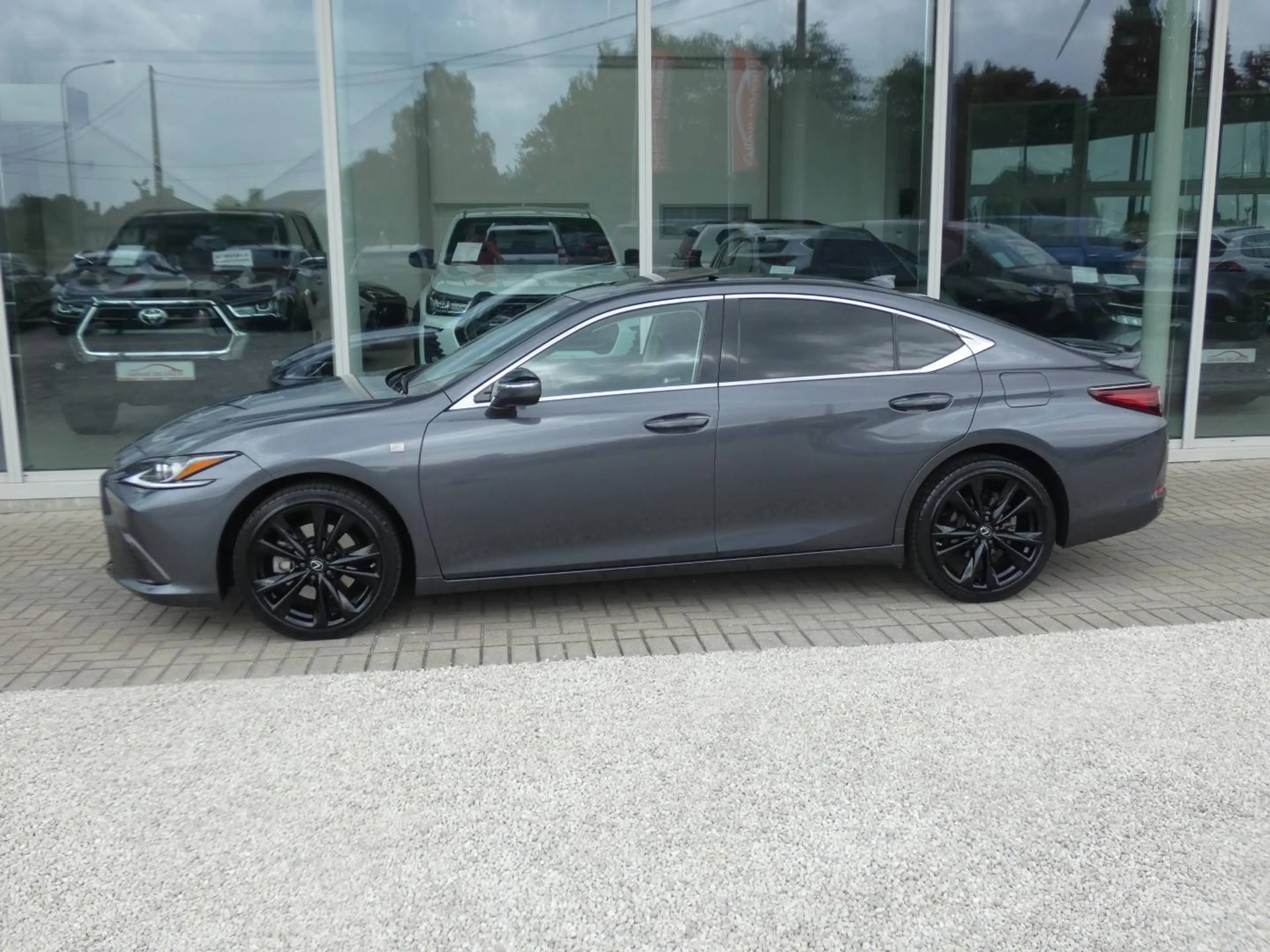 Lexus ES 300 F-Sport Design +Open dak +Dodehoek +LEDER +Zetelverwarming +Apple carplay +Android auto — photo 6