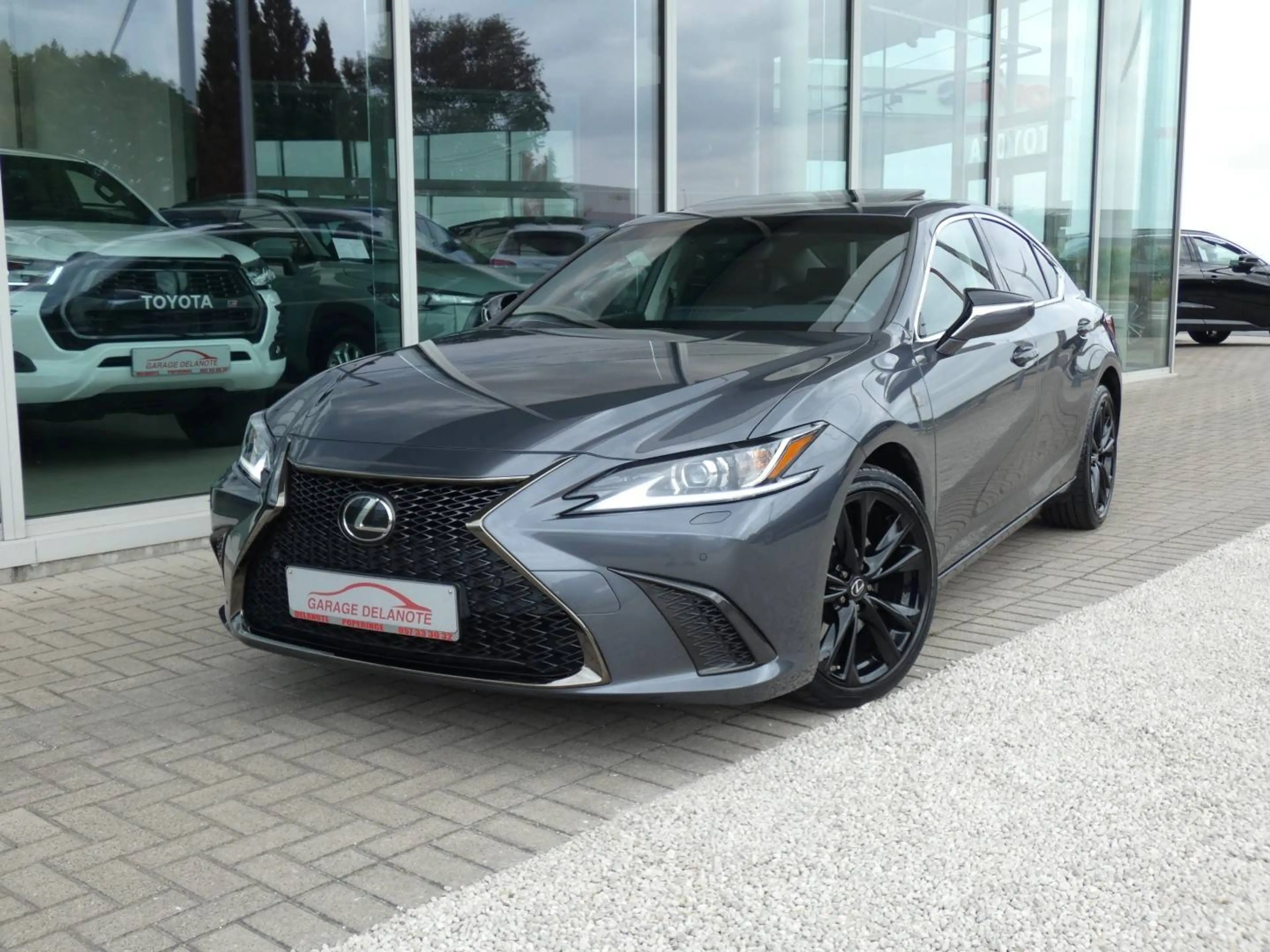 Lexus ES 300 F-Sport Design +Open dak +Dodehoek +LEDER +Zetelverwarming +Apple carplay +Android auto
