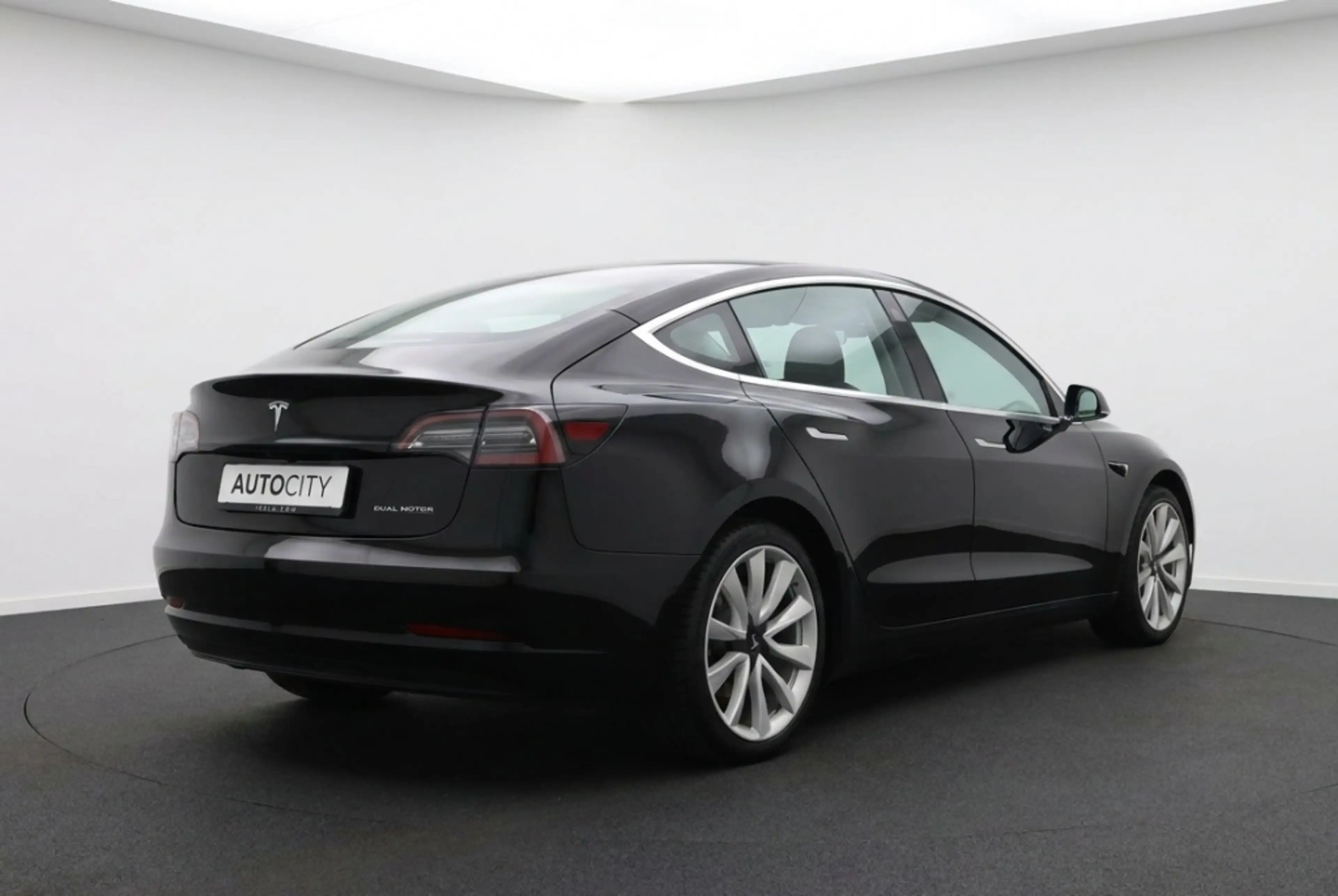 Tesla Model 3 Long Range AWD 75kWh 89% SOH FSD 3 l Autopilot l P — photo 5