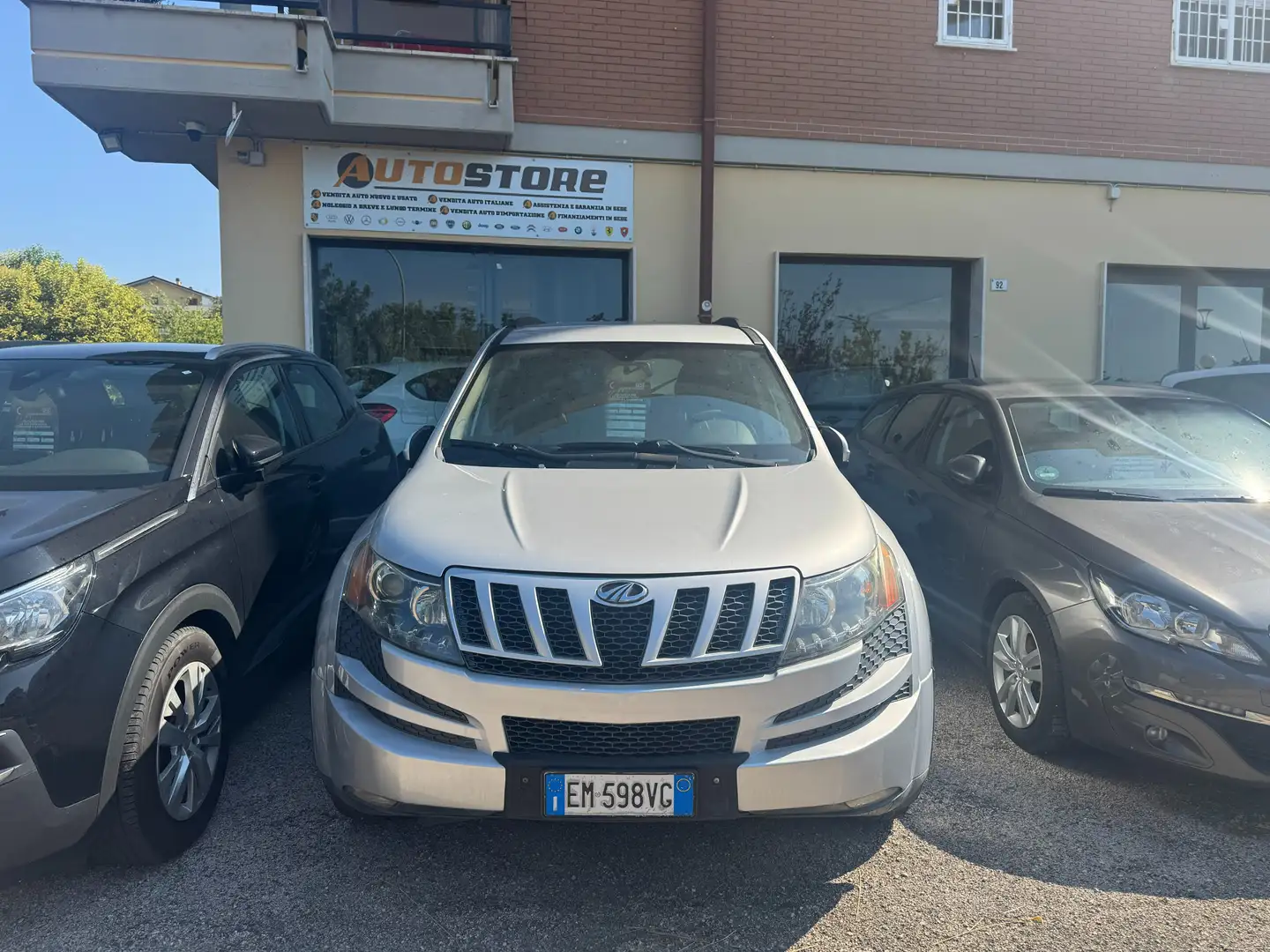 Mahindra XUV500 XUV 500 2.2 16v W8 fwd 7p Argento - 1