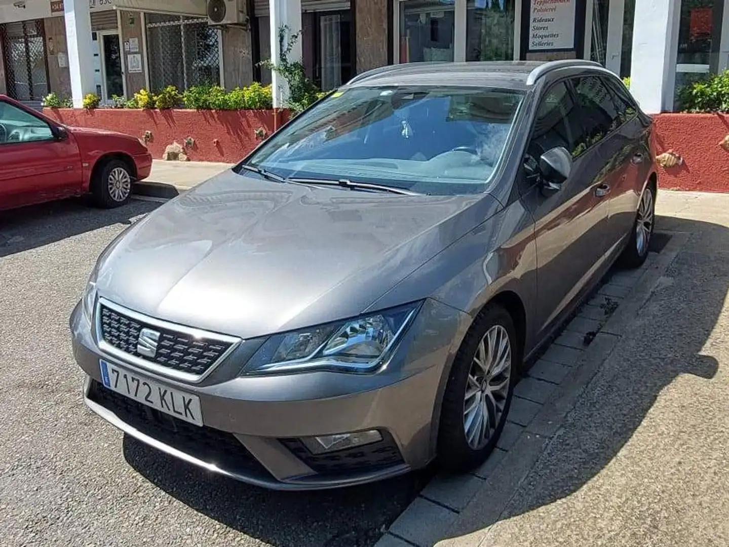 SEAT Leon León ST 1.6TDI CR S Oro - 2