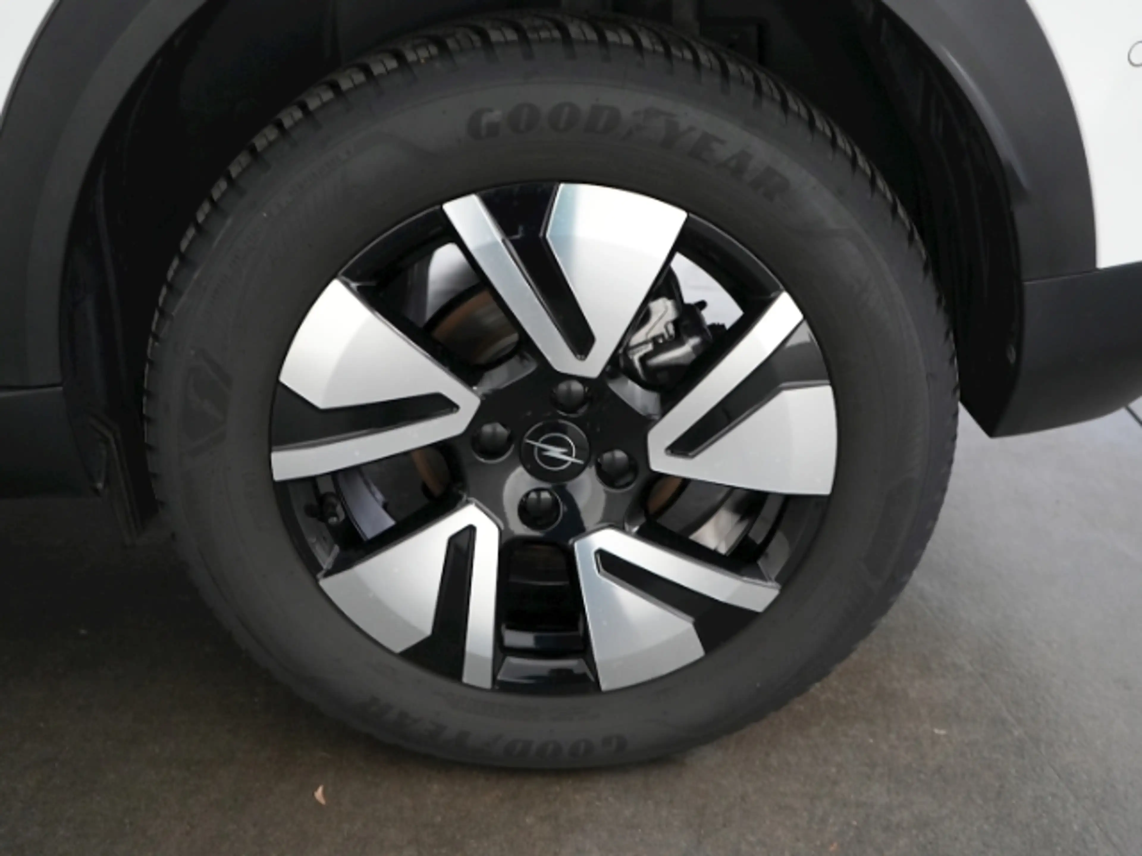 Opel Frontera C GS 44kWH AT+LED+NAVI+RÜCKFAHRKAMERA+SITZ-/LENKRA — photo 14