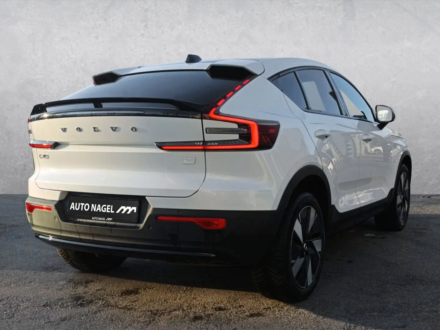 Volvo C40 Recharge Twin Pure Electric AWD Plus 20 Zoll Blanco - 2