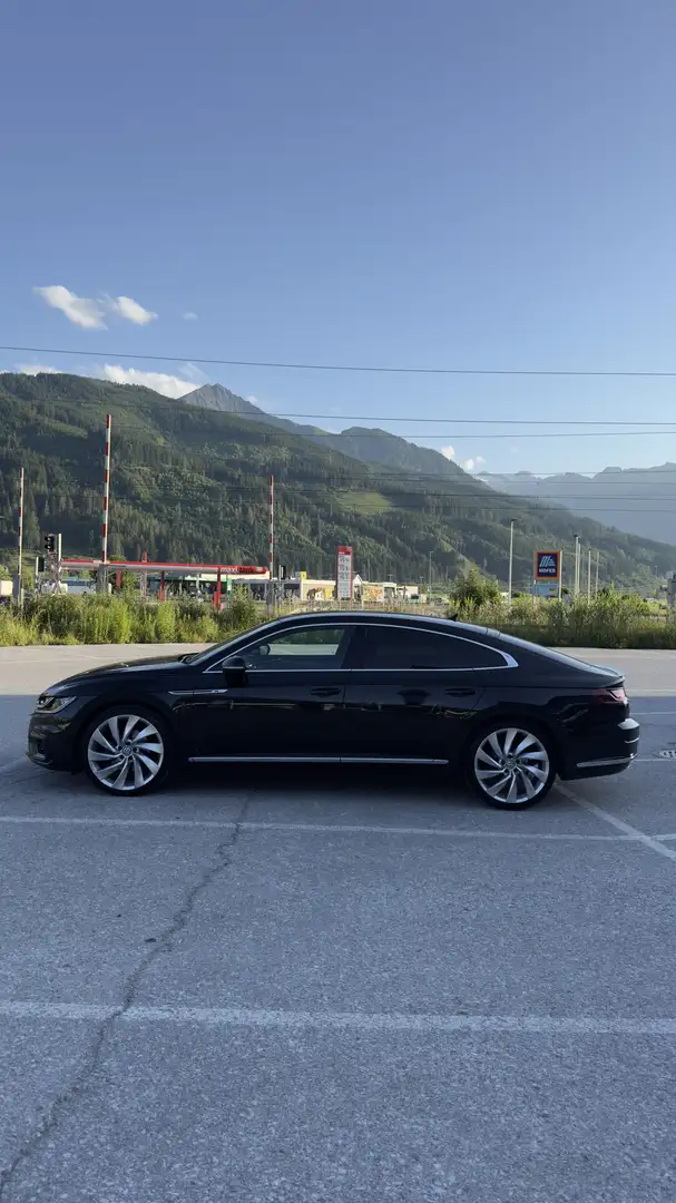 Volkswagen Arteon 2,0 TSI Highline DSG - 2