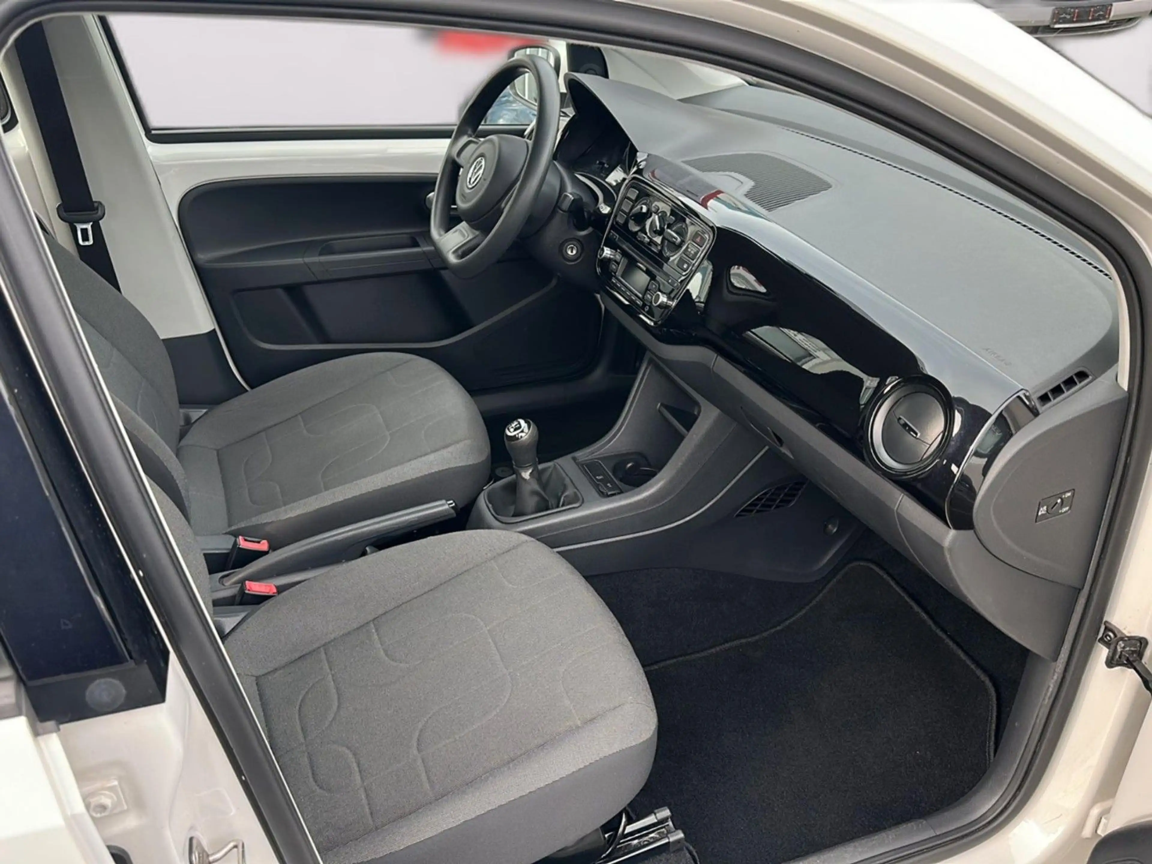 Volkswagen up! move up!° 1.Hand °Klima °4Tür °el.FH °Tüv° — photo 14