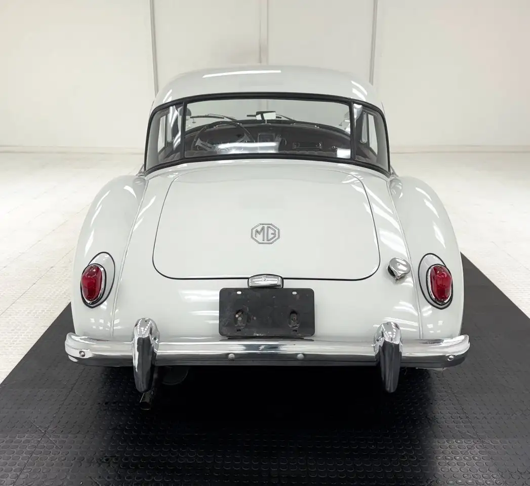 MG MGA 1500 Coupe, foto 4