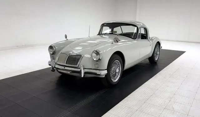 MG MGA 1500 Coupe