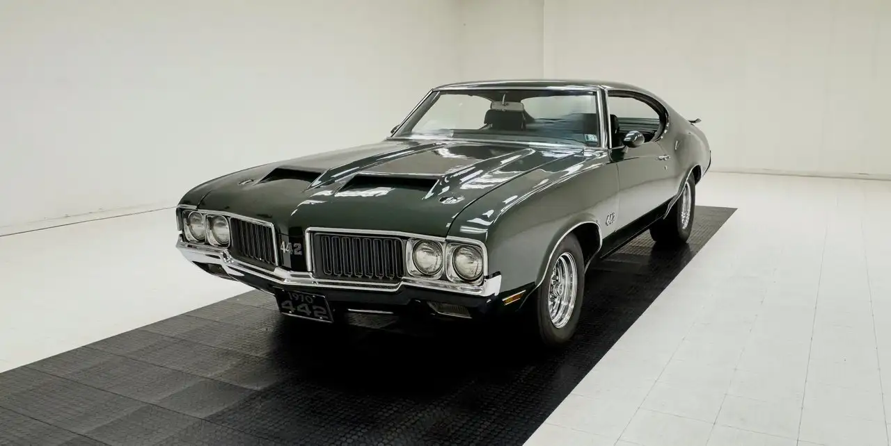 Oldsmobile 442