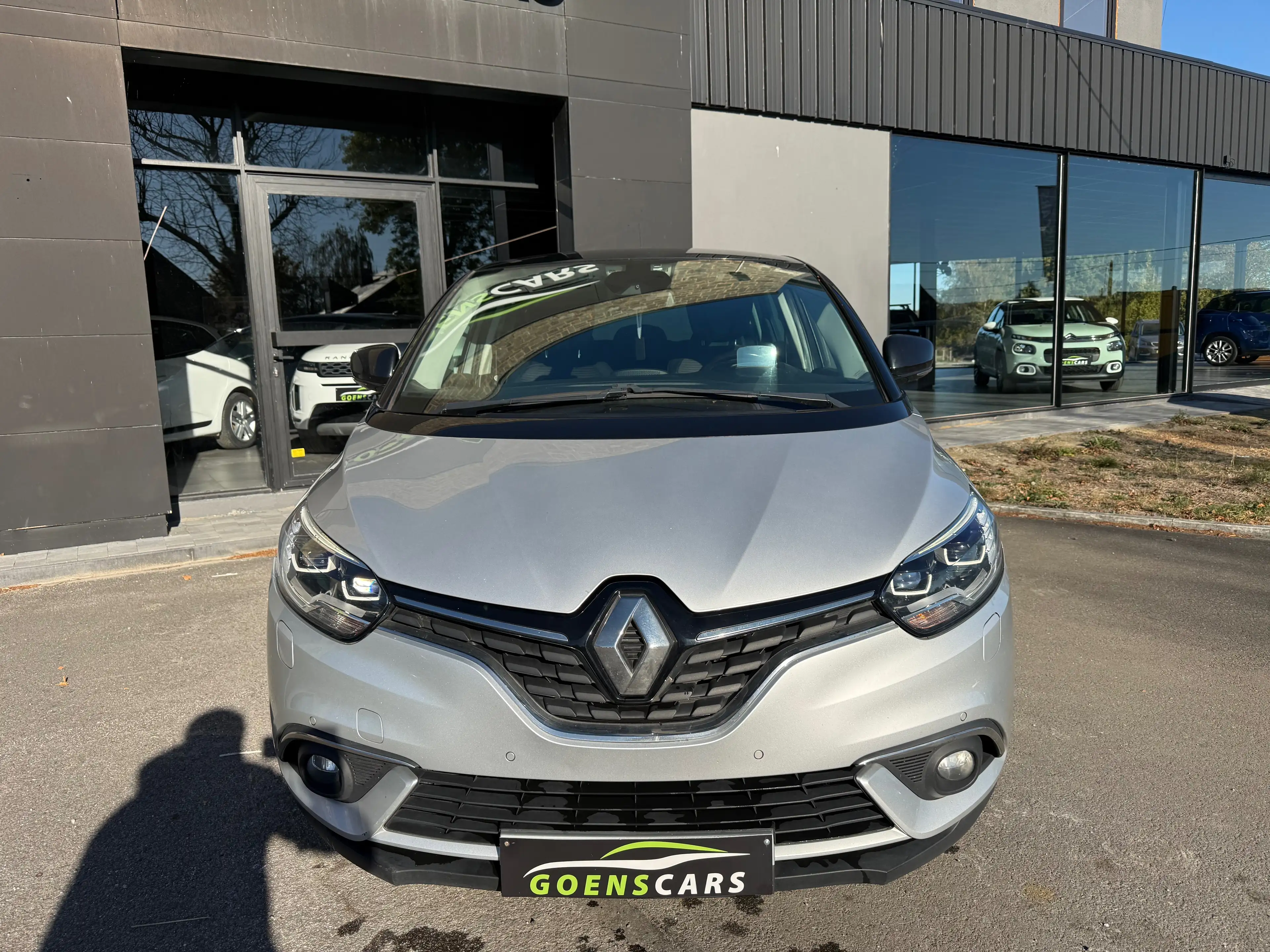 Renault Scenic Scenic 1.5DCi BOÎTE AUTO,BOSE,CLIM,RADARS,CAMÉRA,CRUISE… — photo 2