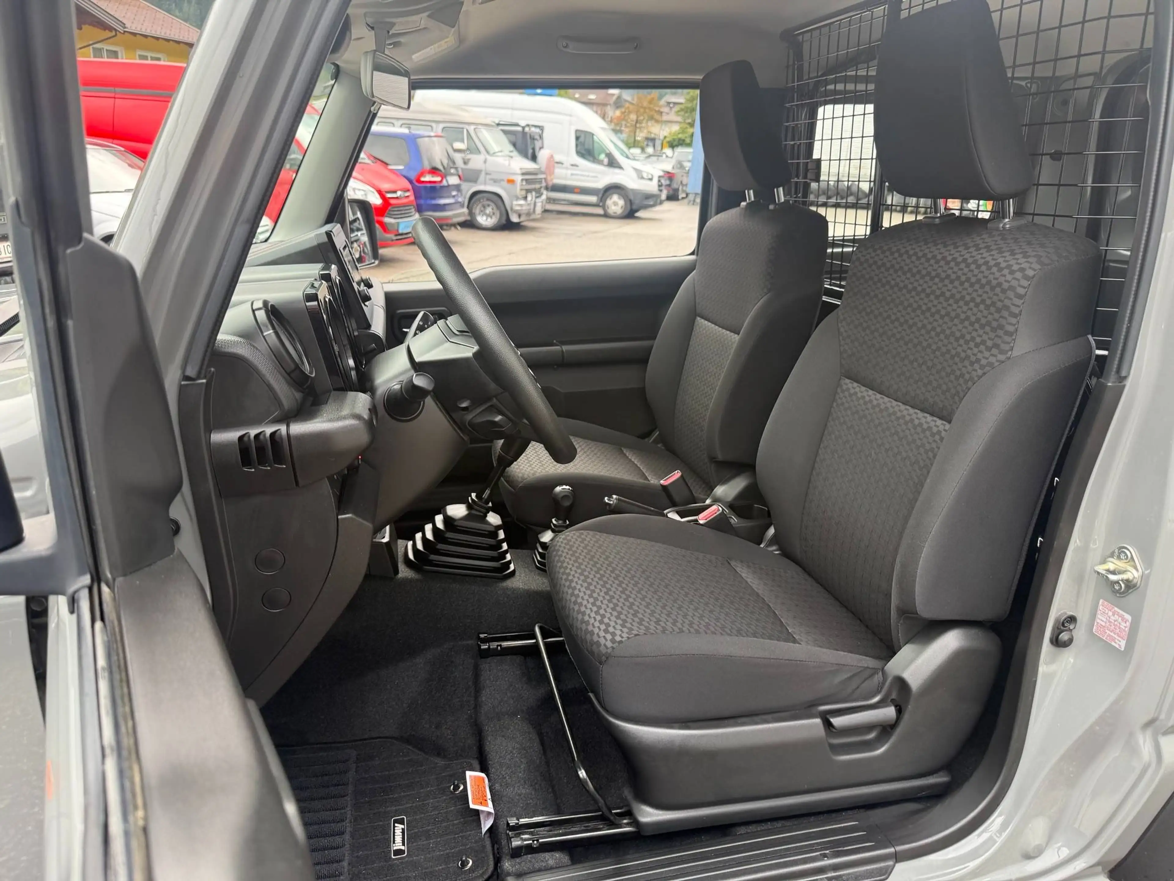 Suzuki Jimny 1,5 Allgrip N1 inkl. Standheizung — photo 12