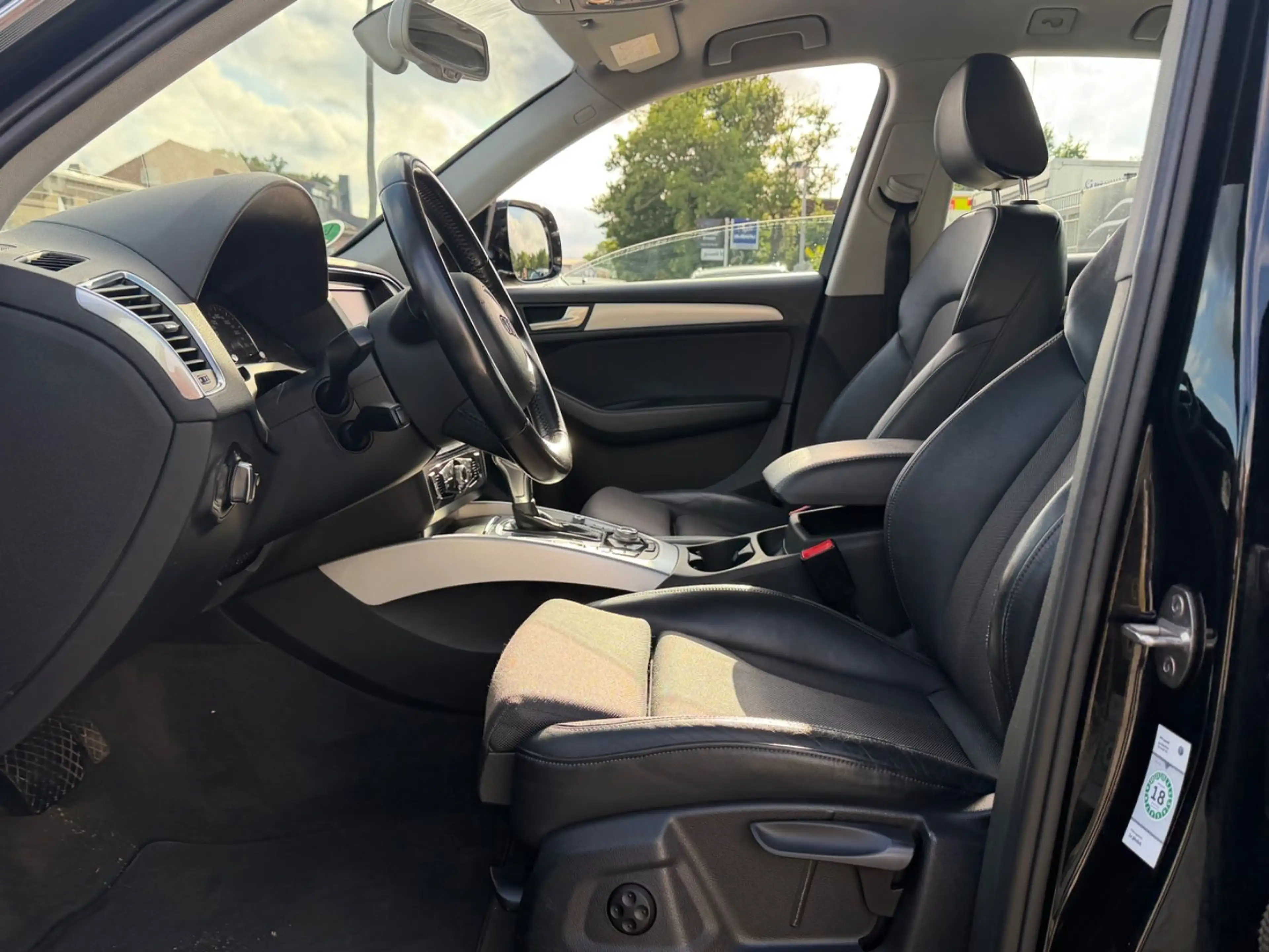 Audi Q5 2.0 TDI S line*Leder*Xenon*Euro6 — photo 12