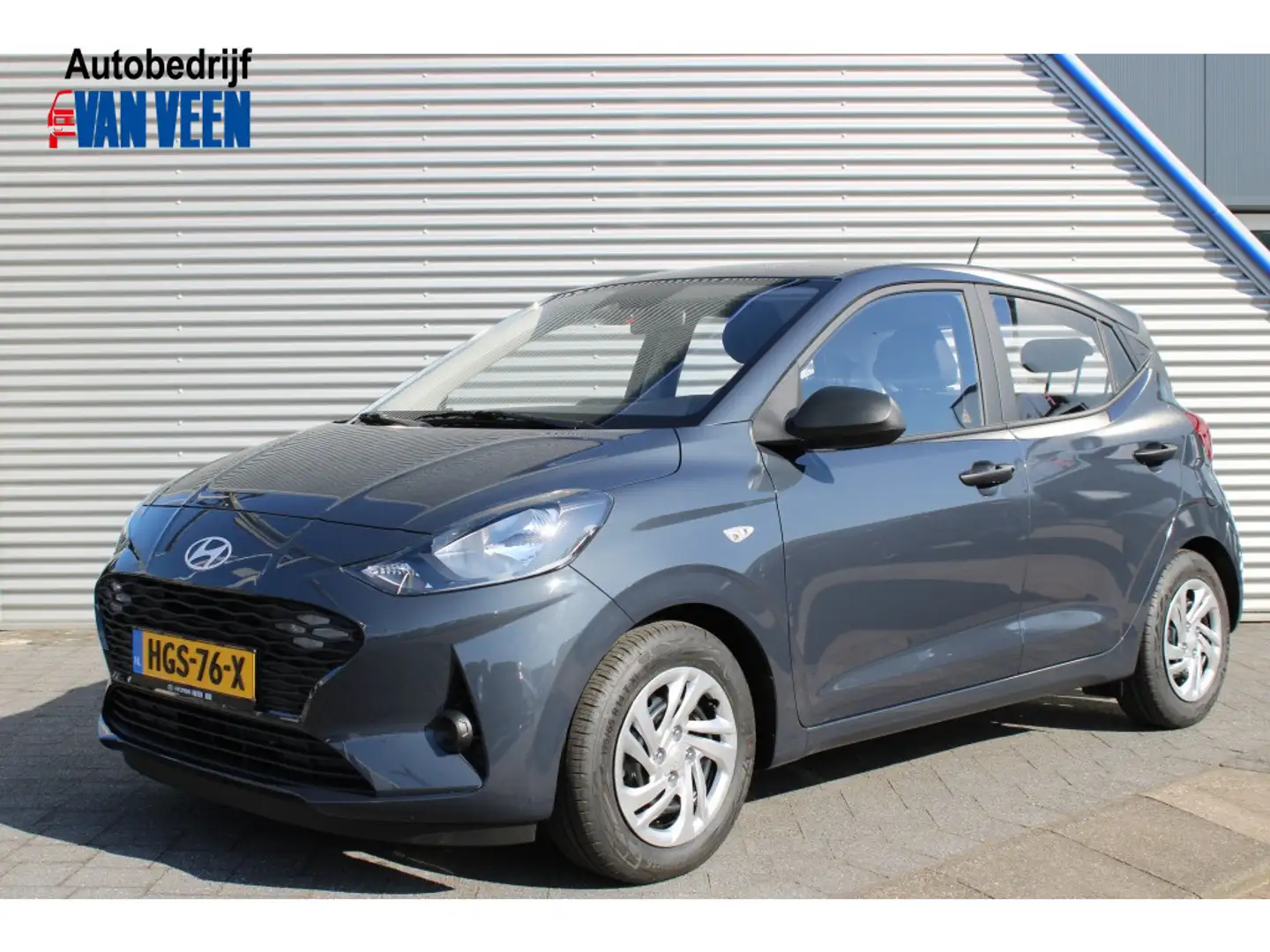 Hyundai i10 1.0 Comfort Gris - 1