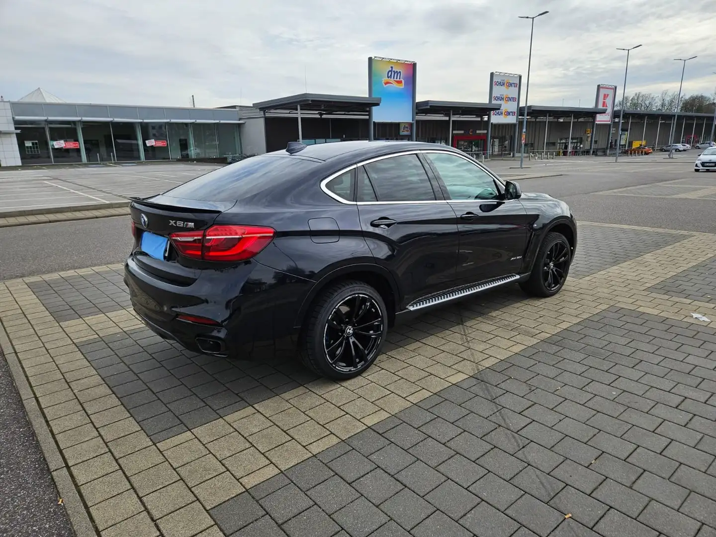 BMW X6 M X6 xDrive40d M Sport Edition Schwarz - 2