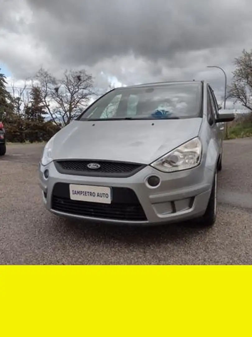 Ford S-Max - 1