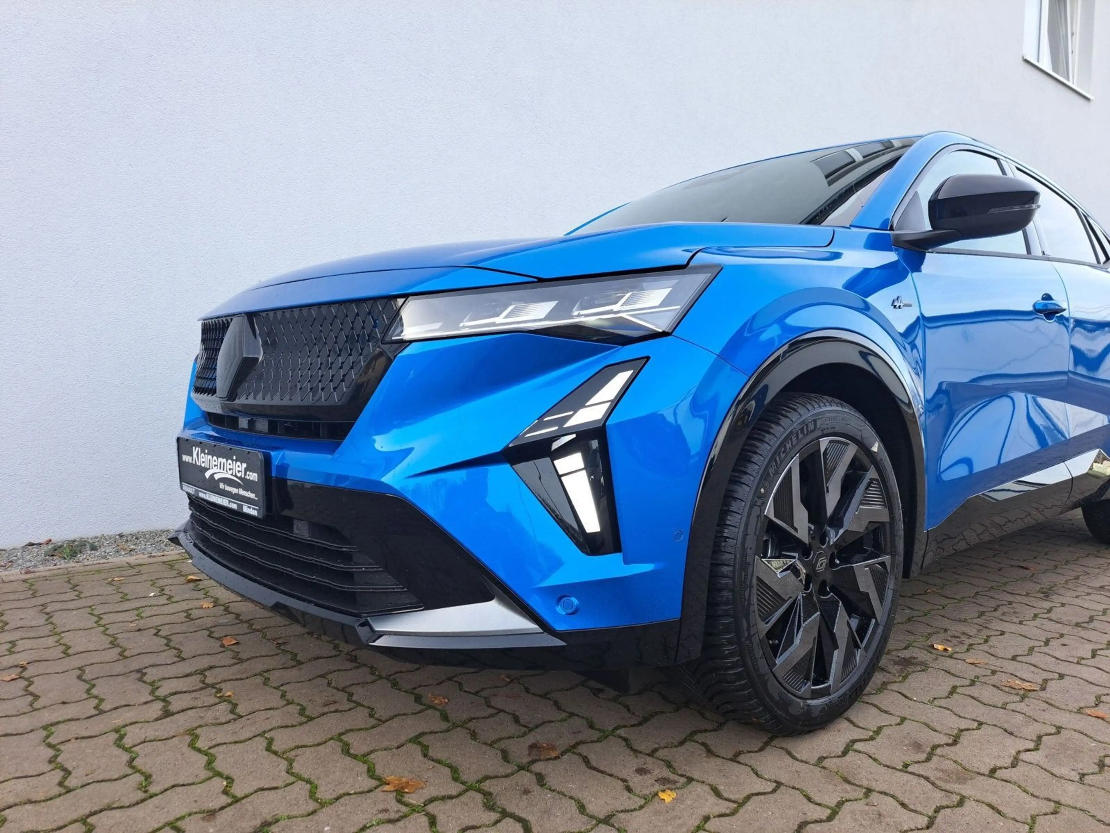 Renault Rafale 1.2 E-TECH Hyper Hybrid 300 Esprit Alpine — photo 2