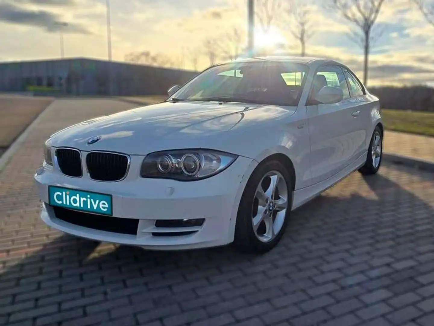 BMW 116 118D Fehér - 2