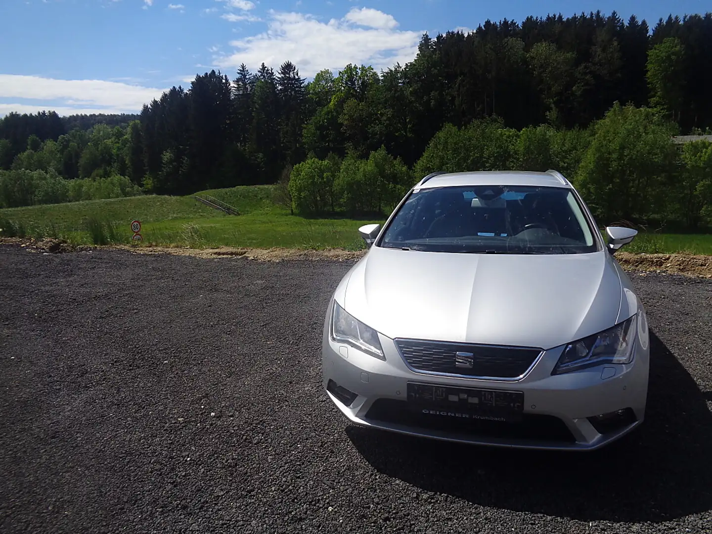SEAT Leon ST Executive 1,6 TDI CR Start-Stopp DSG(VERKAUFT) Grau - 1