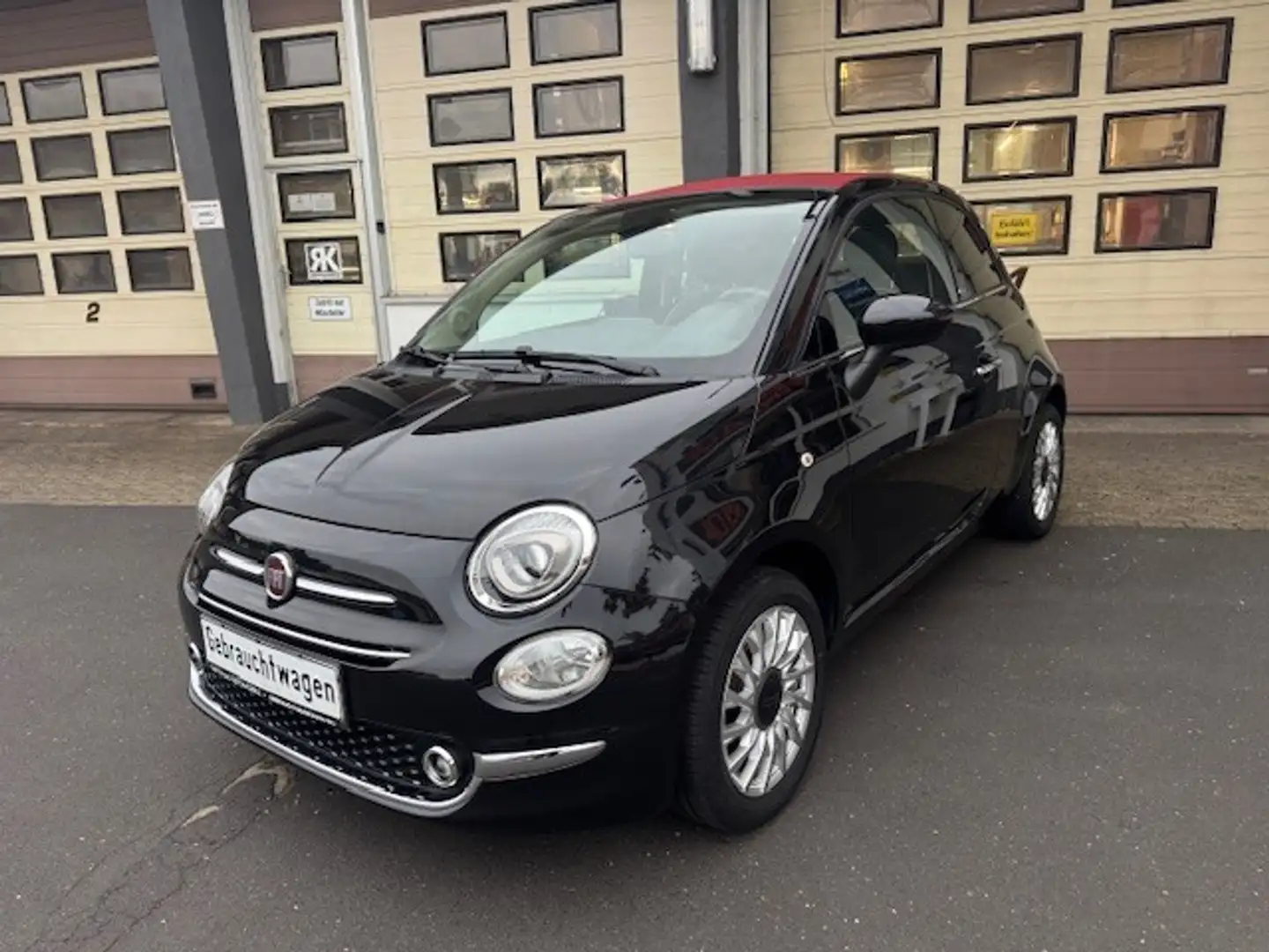 Fiat 500 Cabrio Lounge 1.2 8V Klimaautom PDC ALU Klima Schwarz - 2
