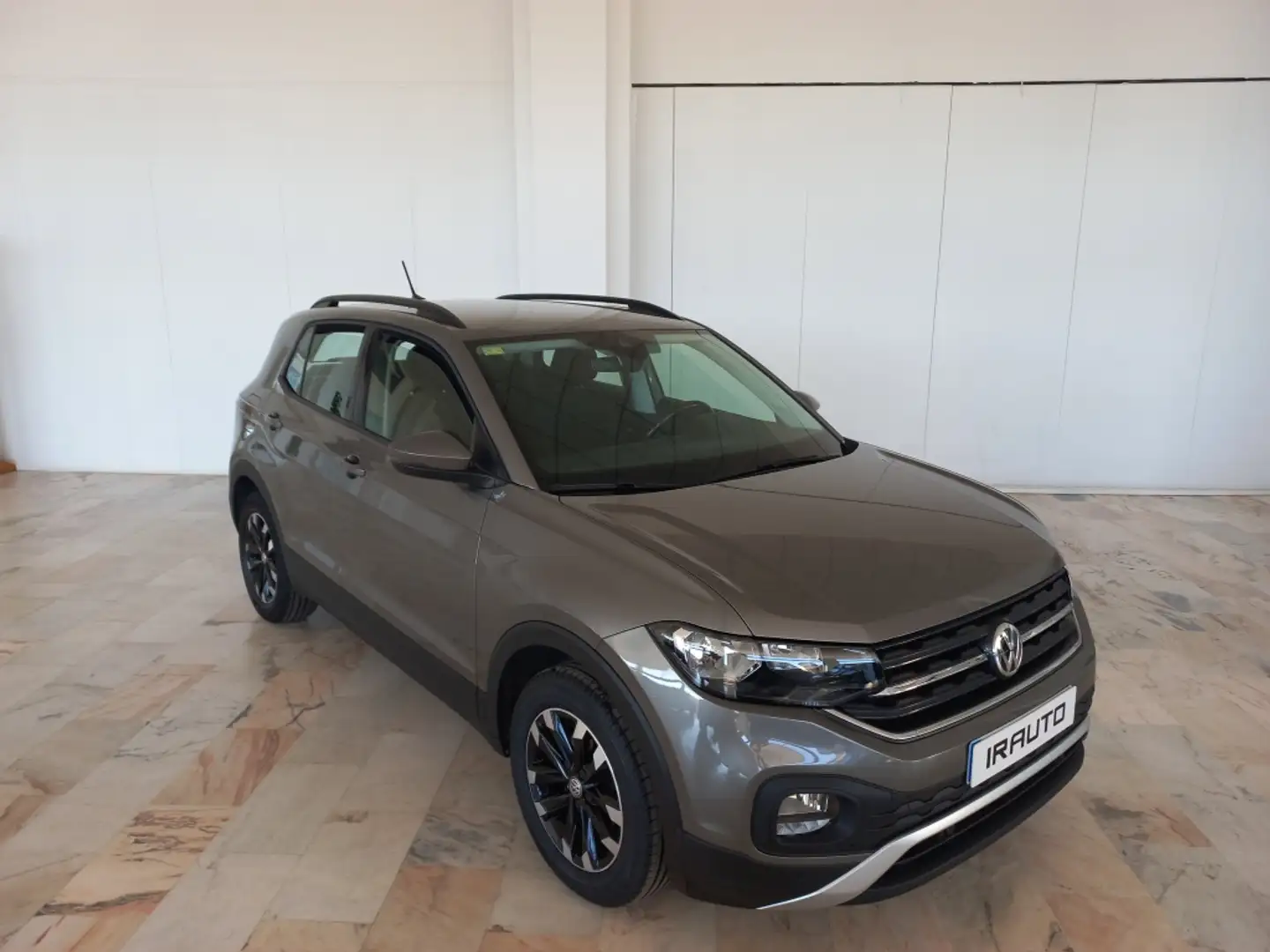 Volkswagen T-Cross 1.0 TSI Edition Gris - 2