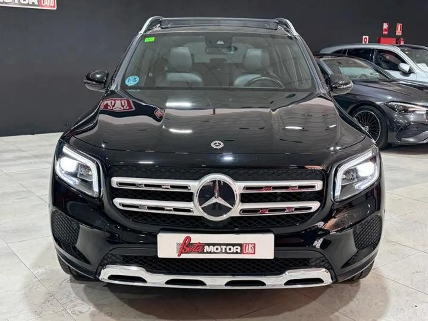Mercedes-Benz GLB 180 7G-DCT Negro - 2