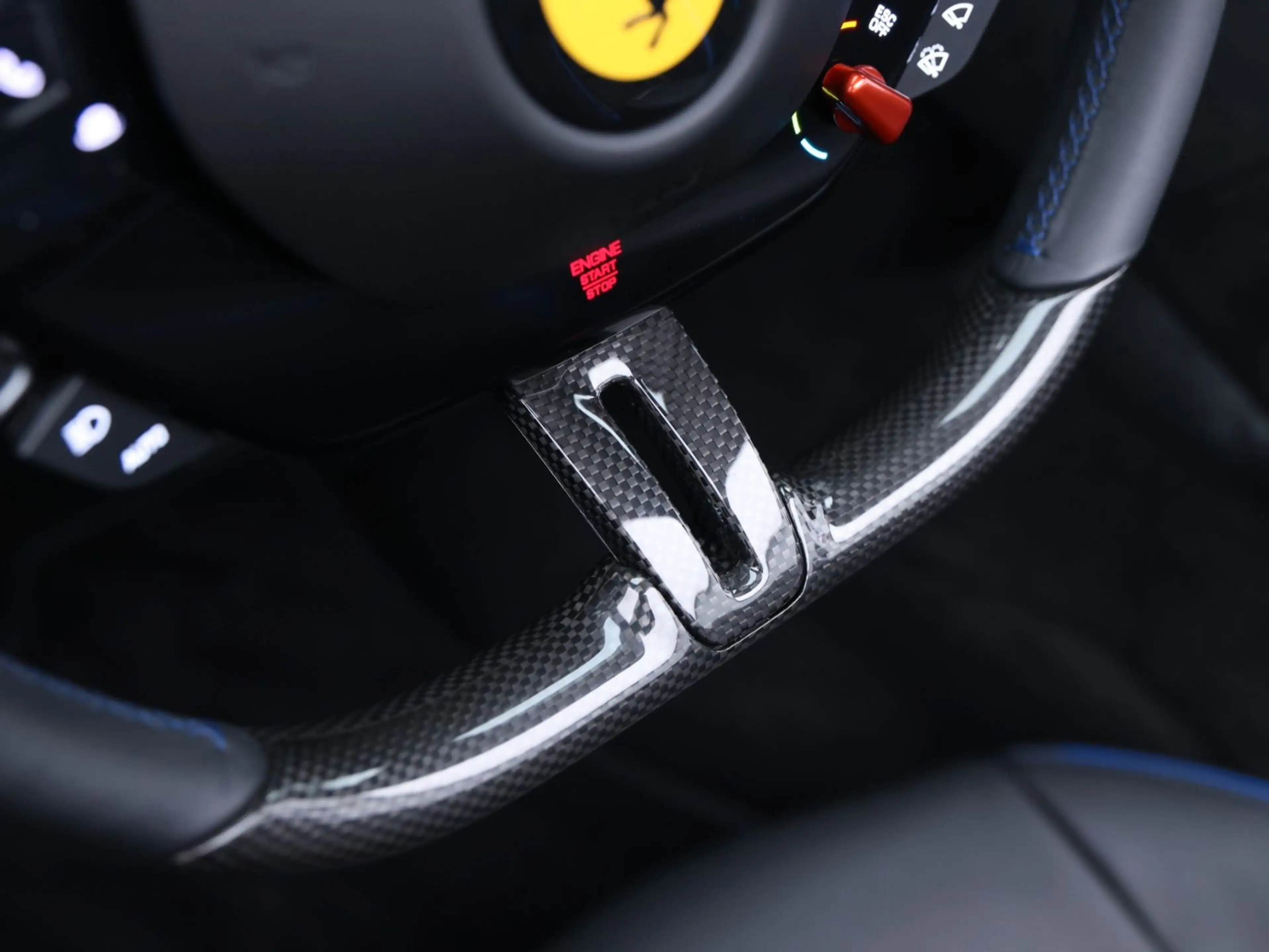 Ferrari Roma Spider   ***Ferrari Frankfurt*** — photo 14