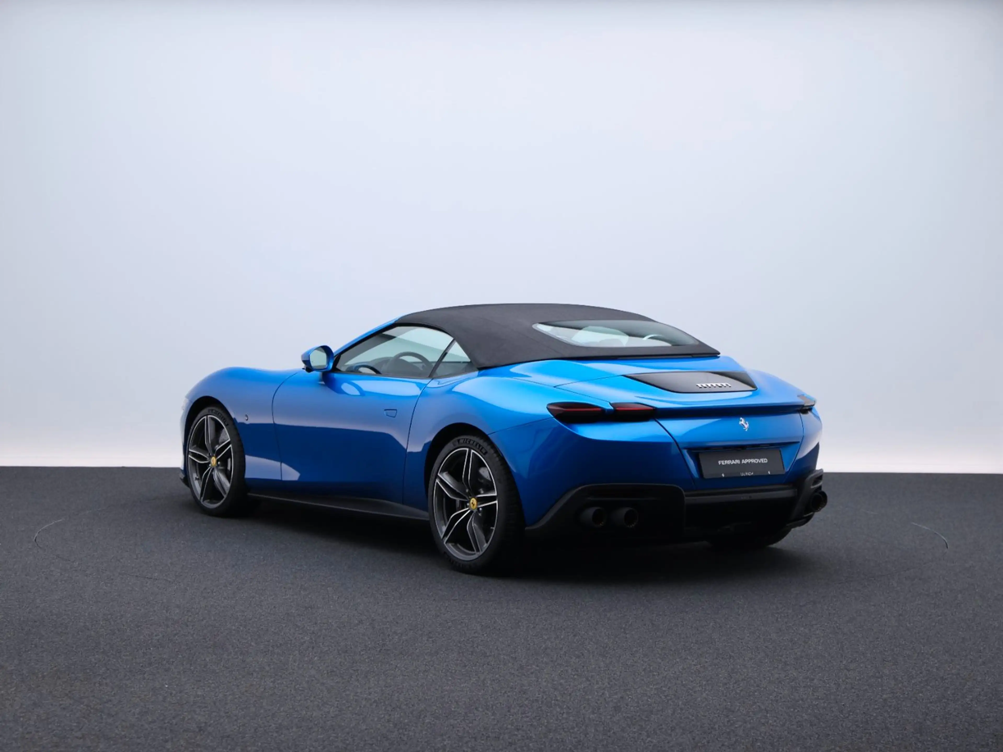 Ferrari Roma Spider   ***Ferrari Frankfurt*** — photo 8