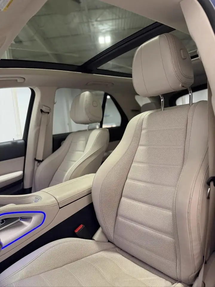 Mercedes-Benz GLE fotografie Mercedes-Benz GLE