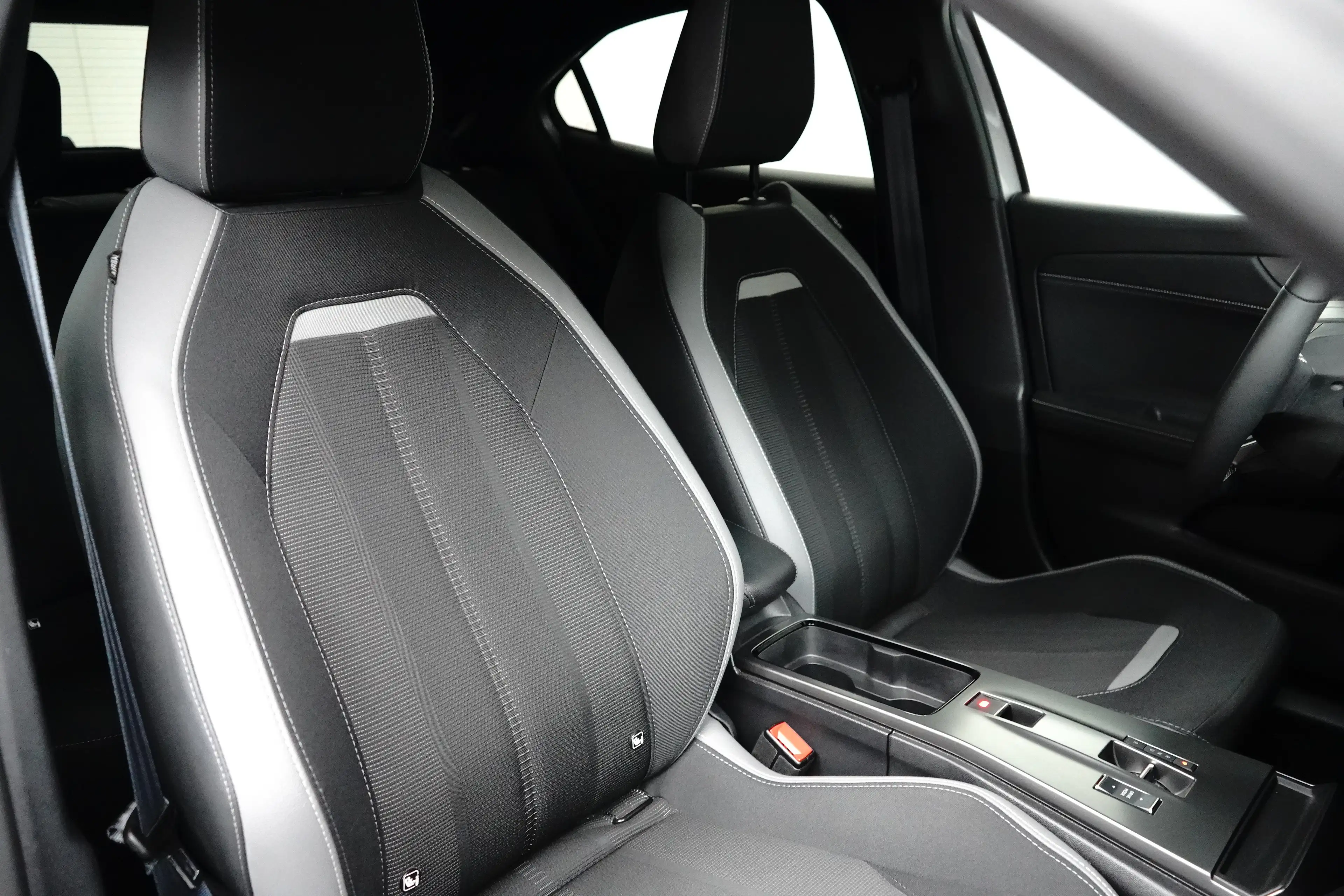 Opel Mokka-E Electric GS 54 kWh Airco | Camera | Cruise Adaptie — photo 6
