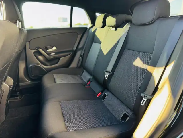 Mercedes-Benz Unknown Model view 10