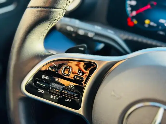 Mercedes-Benz Unknown Model view 13