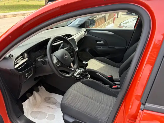 Opel Corsa view 8