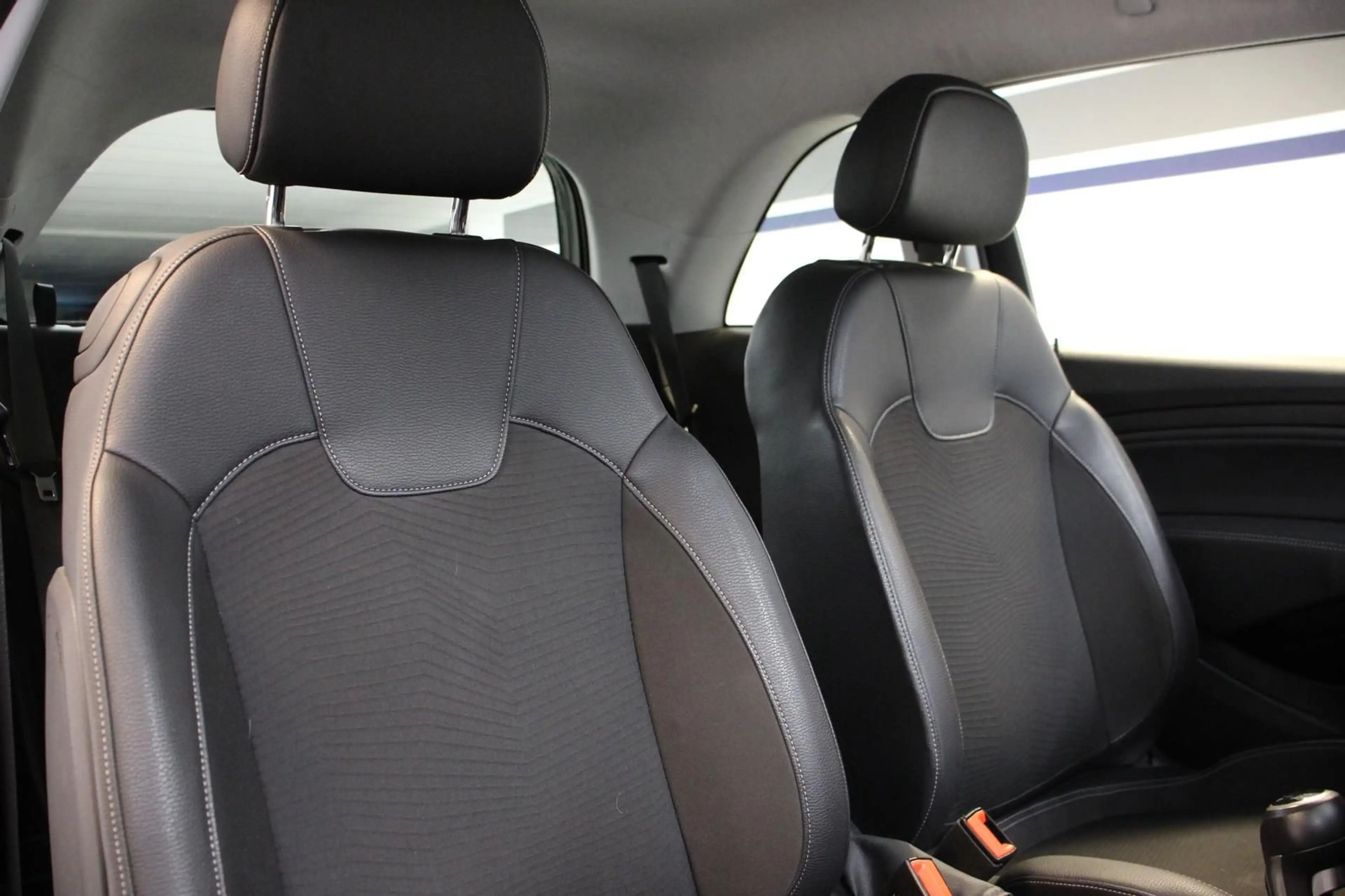 Opel Adam 1.4 *KLIMA/SHZ/BT/S.HEFT/TEMPOMAT/ALU/MFL* — photo 12