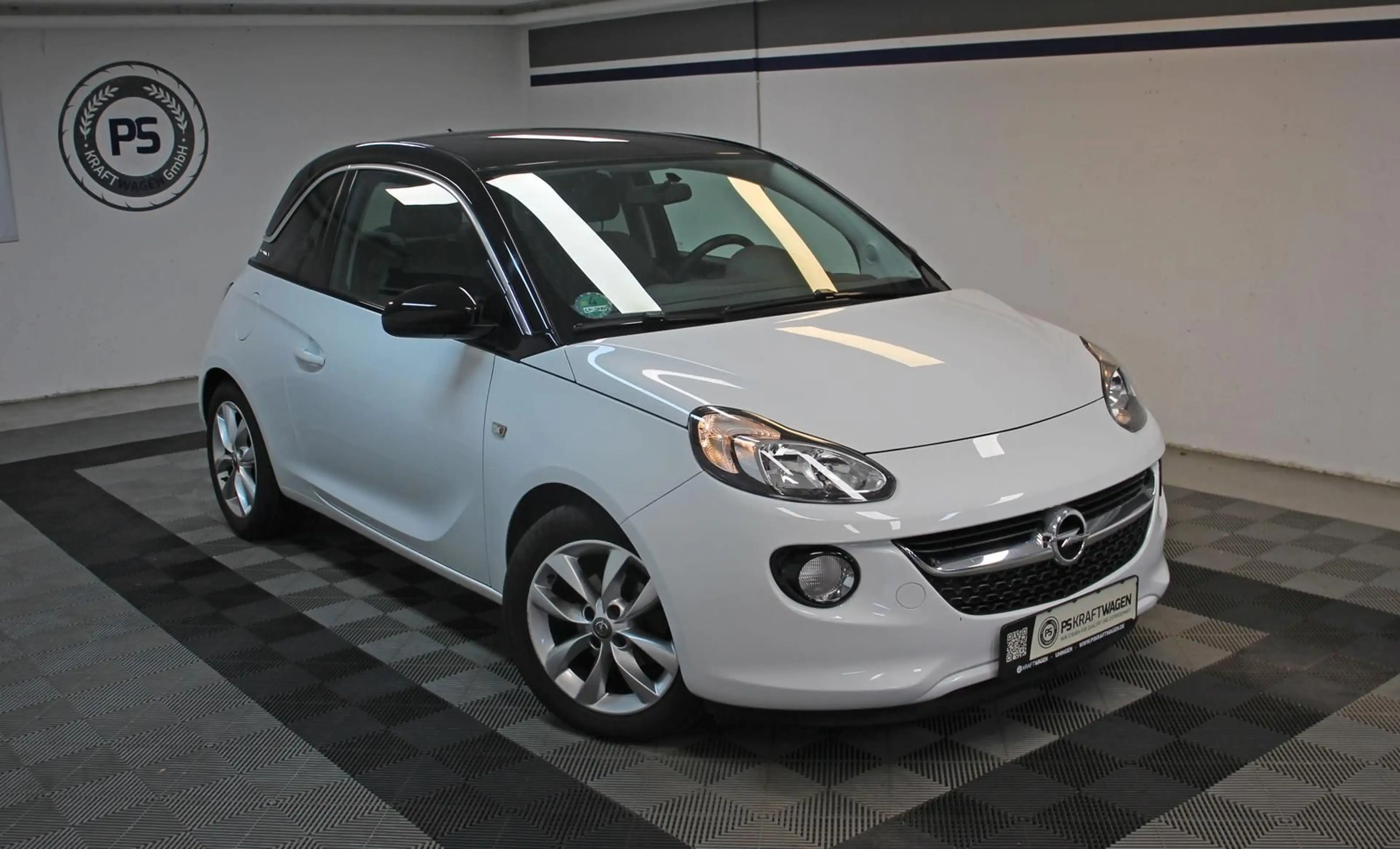 Opel Adam 1.4 *KLIMA/SHZ/BT/S.HEFT/TEMPOMAT/ALU/MFL* — photo 2