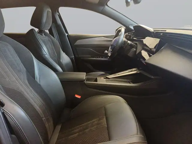 Peugeot 308 view 13