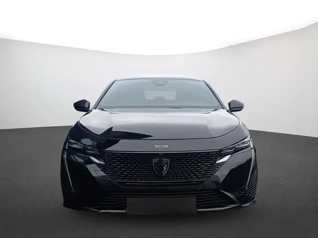 Peugeot 308 view 3