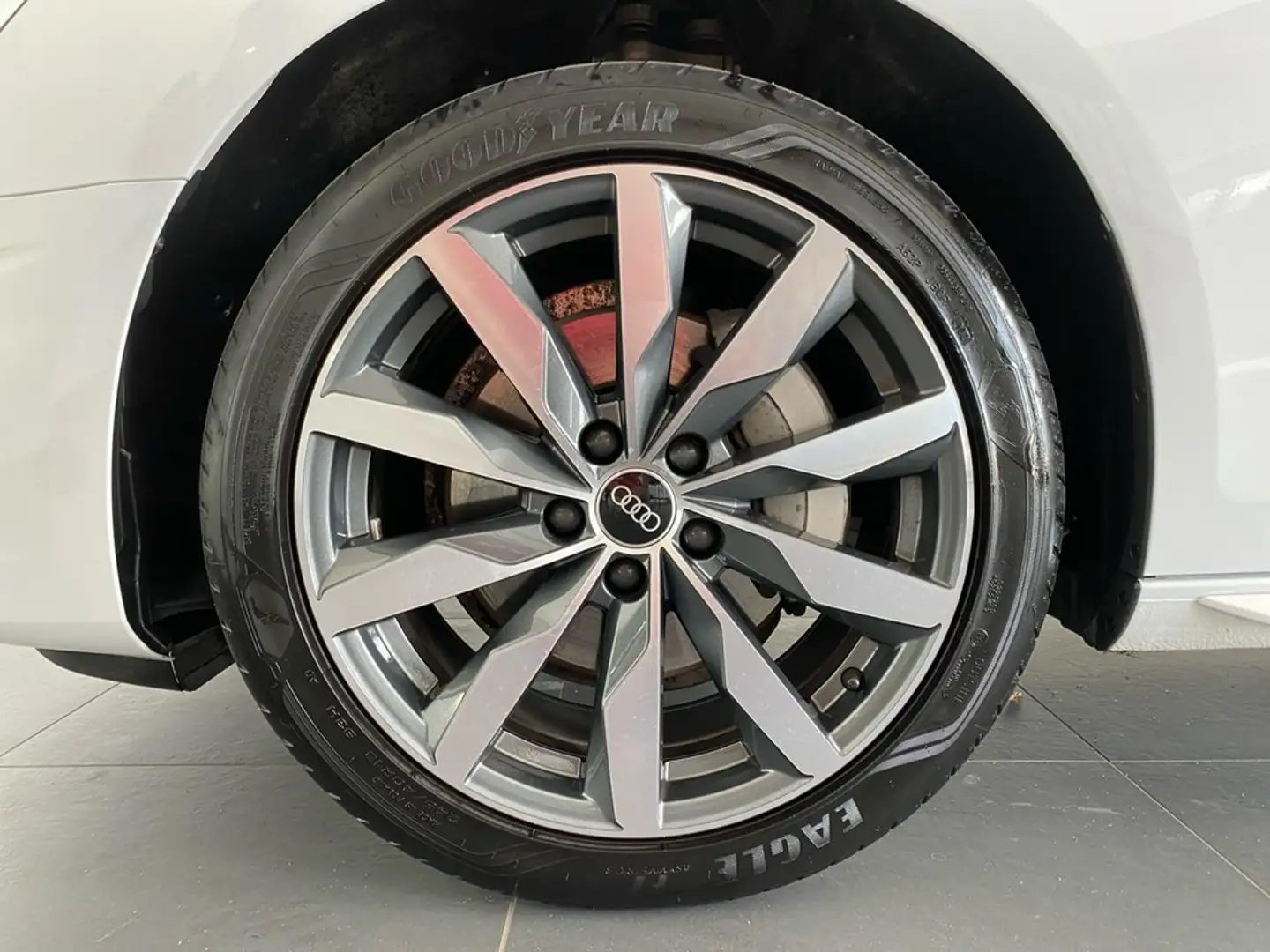 Audi A4 Avant 40 TDI S line ACC+NAVI+RFK+LED+BUSINESS Weiß - 2