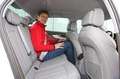 Audi A4 A4 Avant 2.0 TDI 150 Clean Diesel S Line Multi, Noir - thumbnail 28