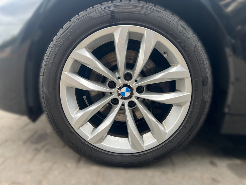 BMW 520 d 140KW (190PS)*NAVI*AUTOMATIK*AHK*LEDER*PDC*SHZ* — photo 9