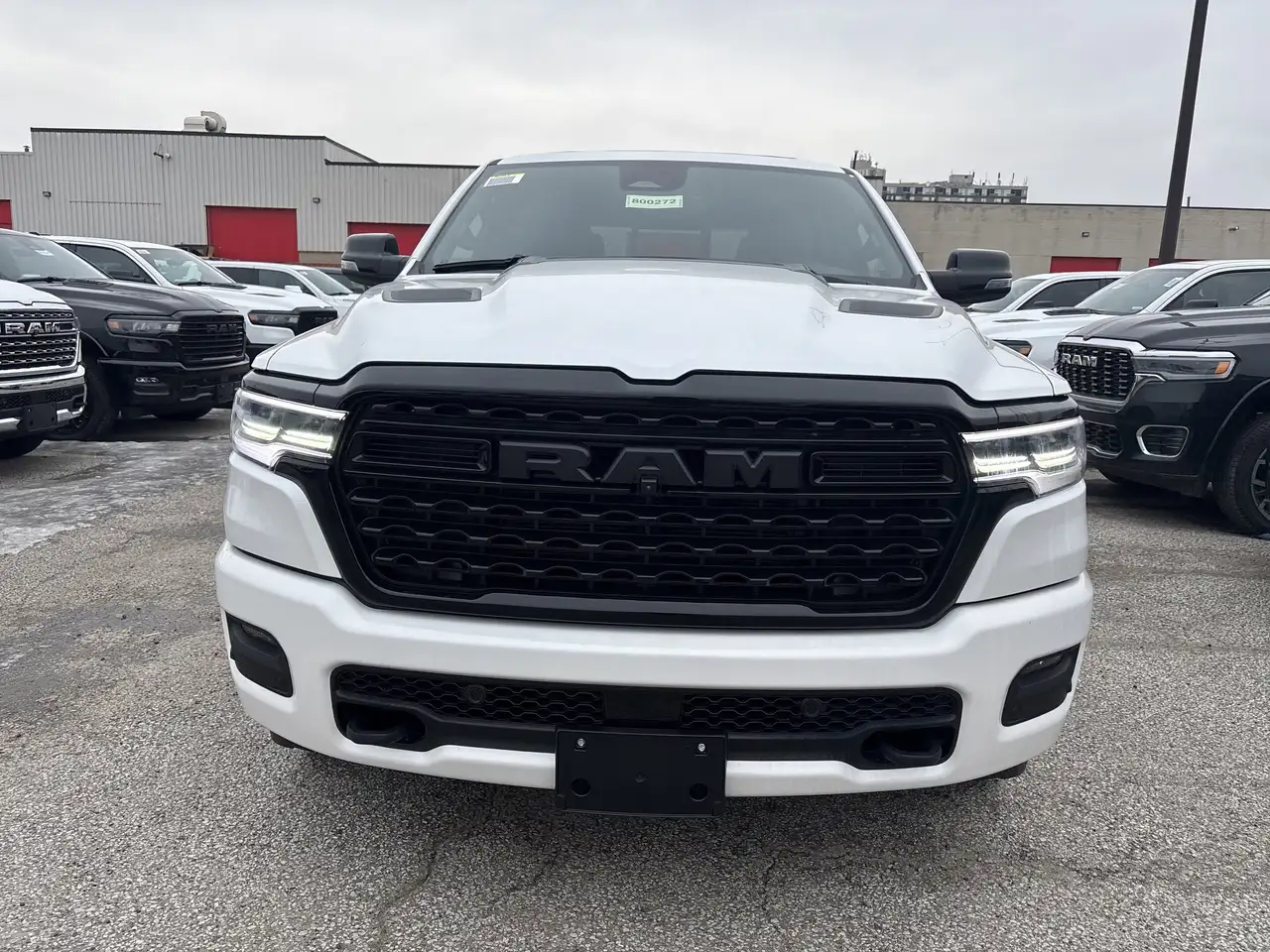 RAM 1500 снимка RAM 1500