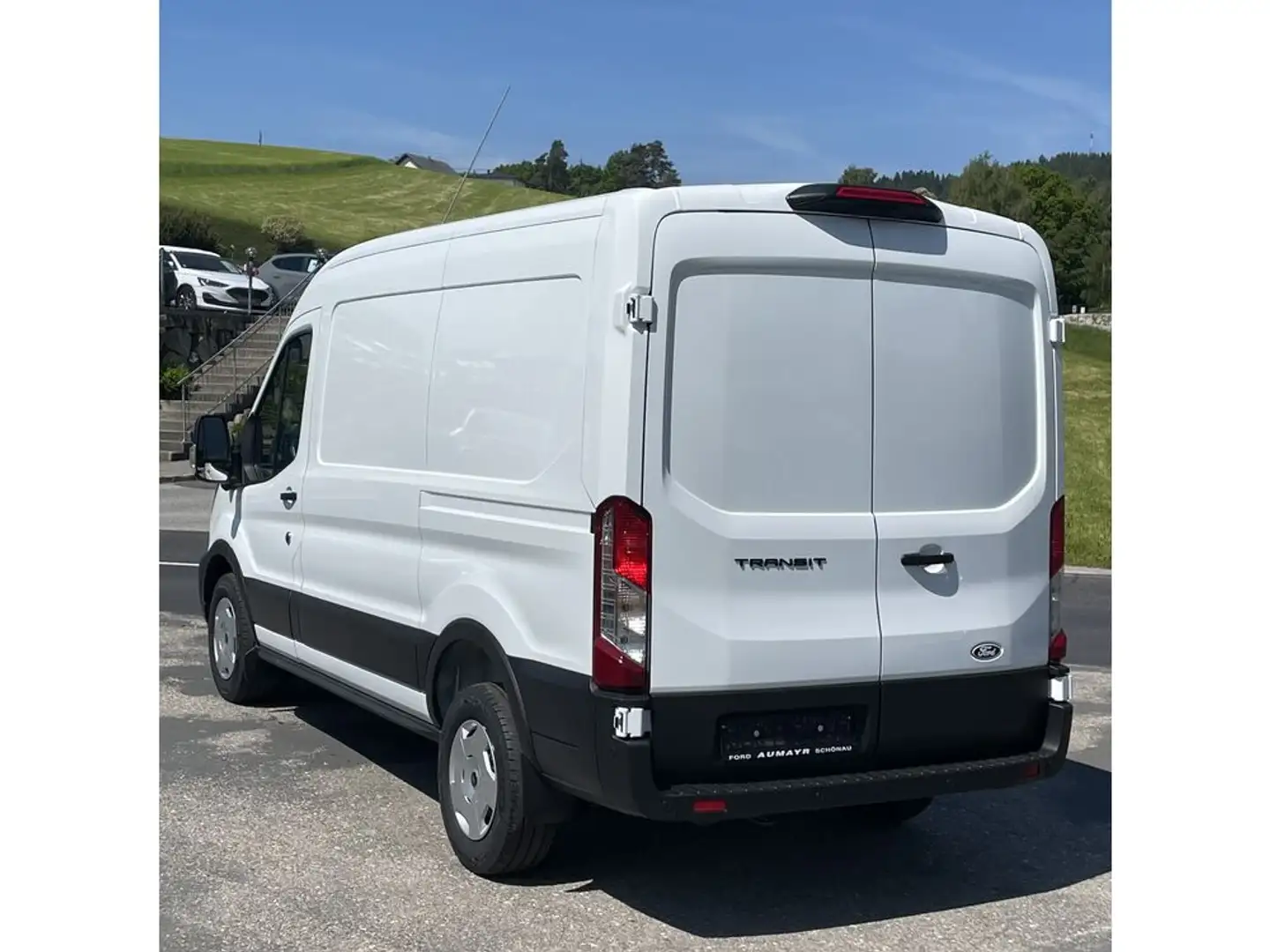 Ford Transit Trend L2H2 350 Weiß - 2